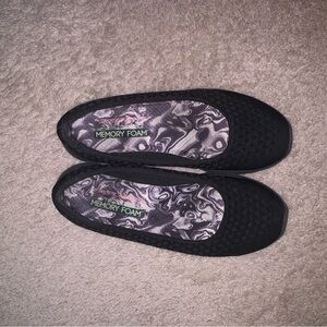 Skechers Women's Black Memory Foam Shoes